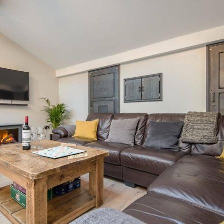 89A Church Street - Luxury One Bed Apartment With Roof Terrace 惠特比 外观 照片